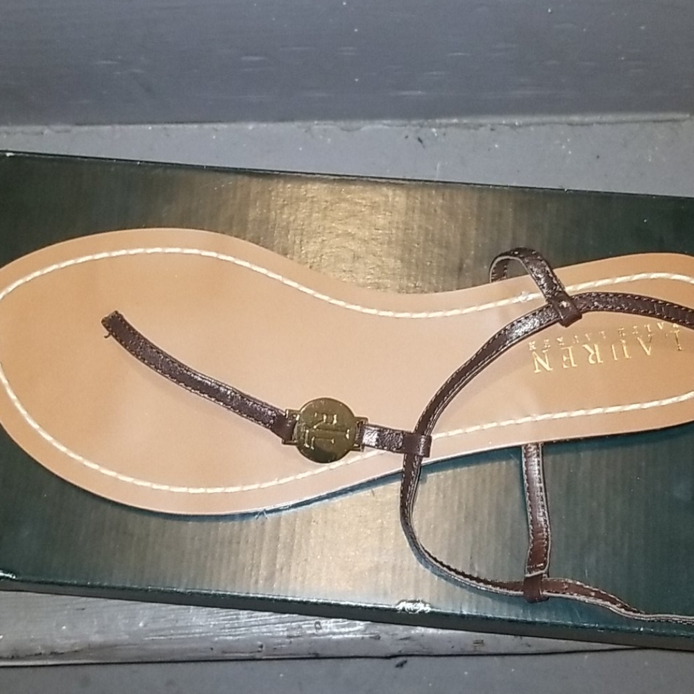 Sandals - Picture 2 of 4